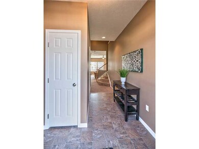 Entry/Foyer.