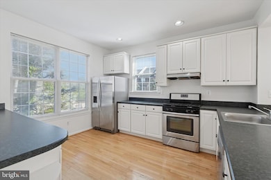 523 Bullock Ave unit 10, Conshohocken, PA 19428 - photo 7