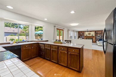 1016 17th Ct, Mukilteo, WA 98275 - photo 5