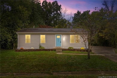 902 Assembly Rd, Jeffersonville, IN 47130 - photo 2