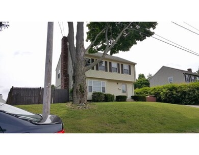 17 Lebanon St, Worcester, MA 01603 - photo 2