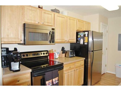 Kitchen. STAINLESS APPLIANCES - G E PROFILE REFRIG