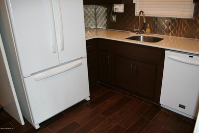 Kitchen - floor and fridge