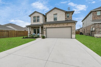 348 Selah Ct, Alvin, TX 77511 - photo 4