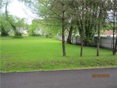 490 Lexington Ave, Thornville, OH 43076 - photo 4