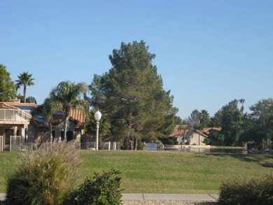 Greenbelts & walking paths
