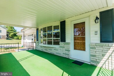 1244 Three Run Rd, Bunker Hill, WV 25413 - photo 5