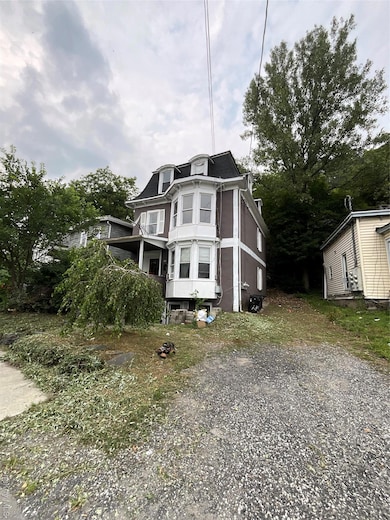 79 W Main St, Port Jervis, NY 12771 - photo 2