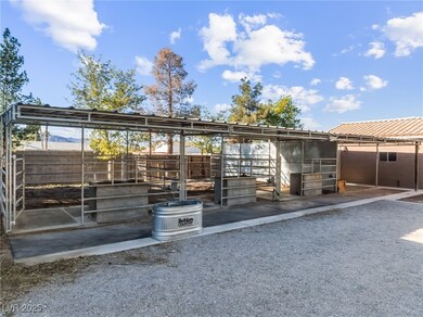 6109 Starlight Dr, Las Vegas, NV 89130 - photo 2