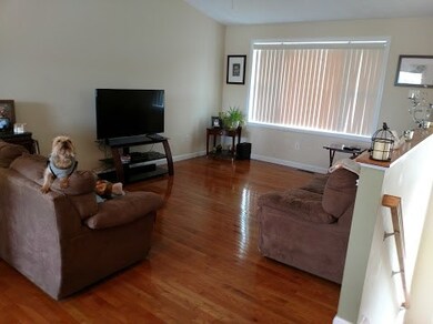 8 Olivia Dr, Cranston, RI 02921 - photo 5