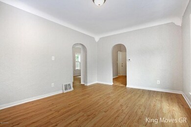 1050 Dickinson St. Living Room