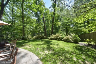 3723 Woodland Cir, Falls Church, VA 22041 - photo 2