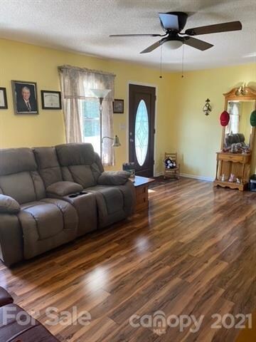 2733 Gold Rush Dr, Lincolnton, NC 28092 - photo 3