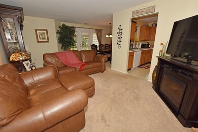 83 Pagoda Ln unit 83, Freehold, NJ 07728 - photo 3