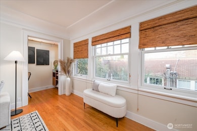 525 16th Ave E unit 403, Seattle, WA 98112 - photo 6