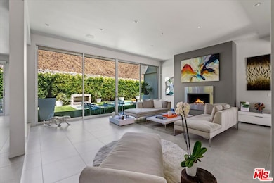 1175 Los Robles Dr, Palm Springs, CA 92262 - photo 7