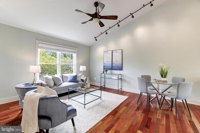 2902 Woodway Place, Cheverly, MD 20785 - photo 3