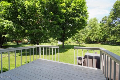 9078 Hobbit Cir, Kalamazoo, MI 49009 - photo 4