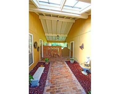 Photo. Courtyard