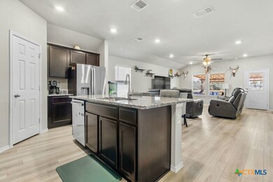 2522 Merganser Dr, Copperas Cove, TX 76522 - photo 4