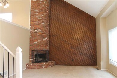 7940 Haskins St, Lenexa, KS 66215 - photo 3