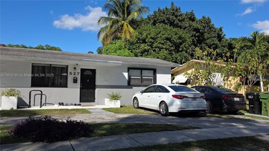 525 NE 132nd Terrace unit 525 y 526, North Miami, FL 33161 - photo 3