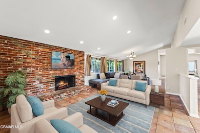 1217 Coventry Dr, Thousand Oaks, CA 91360 - photo 7