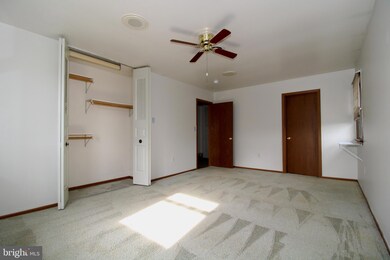 226 Wakefield Rd unit 230, Hagerstown, MD 21740 - photo 6