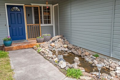 2653 NE Genet Ct, Bend, OR 97701 - photo 4