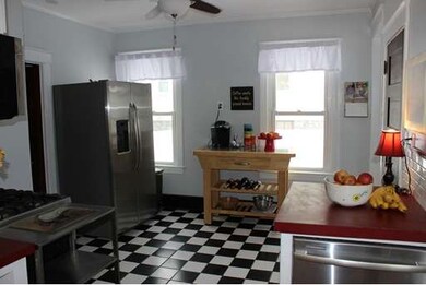 190 Whitmarsh Ave, Worcester, MA 01606 - photo 2