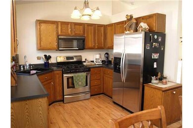 Kitchen. kitchen with stainless steel appliances