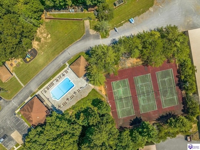 145 State Park Rd unit Q6, Jamestown, KY 42629 - photo 2