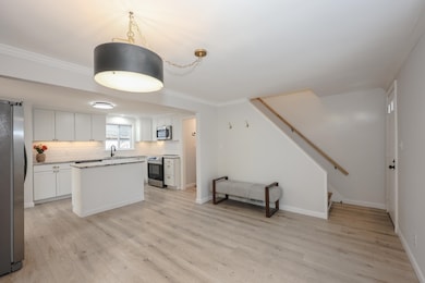 10 Sarah Ct, Rochester, NH 03867 - photo 2