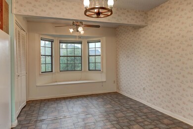 1102 Gecko Rd BB-6