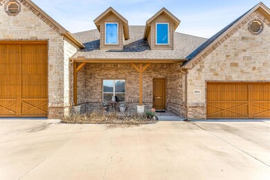 2914 Willow Ridge Cir, Granbury, TX 76049 - photo 2