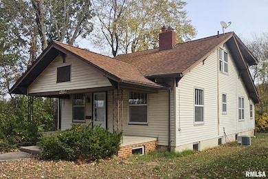 203 S Orchard Dr, Carbondale, IL 62901 - photo 3