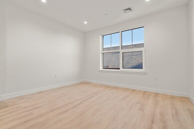 1151 Walnut St unit 405, Newton Highlands, MA 02461 - photo 7