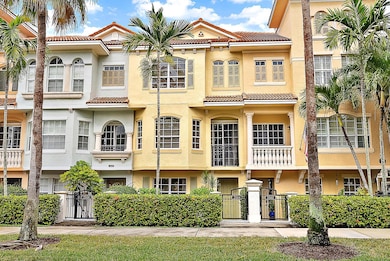 2504 Gardens Pkwy, Palm Beach Gardens, FL 33410 - photo 2