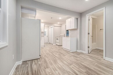 933 Edison St, Kalamazoo, MI 49004 - photo 5