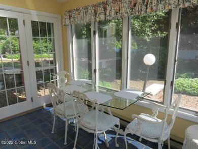 9 S Colonial Heights, Troy, NY 12180 - photo 6