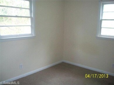 2nd Bedroom.