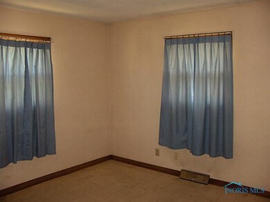 217 E Williams St, Archbold, OH 43502 - photo 7