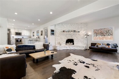 910 NW 8th St, Bentonville, AR 72712 - photo 6