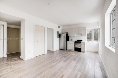 572 NE 67th St unit 3, Miami, FL 33138 - photo 2