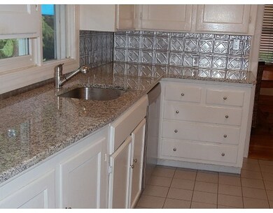 3 Pleasant View St, Methuen, MA 01844 - photo 2