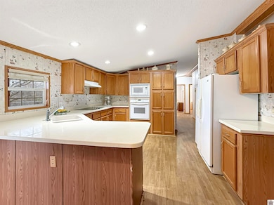 3009 Sid Darnall Rd, Benton, KY 42025 - photo 7