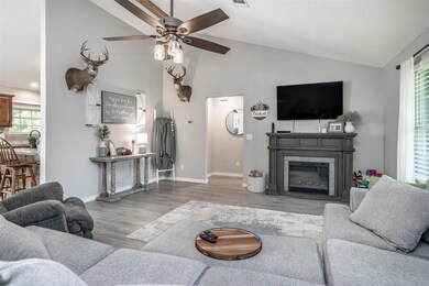 125 County Road 156, Whitesboro, TX 76273 - photo 3