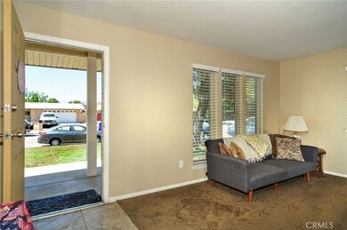 14205 Arrowhead Dr, Victorville, CA 92395 - photo 5