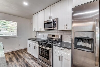 901 Wade Dr, Bedford, TX 76022 - photo 5