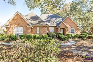 203 Southfield Ct, Bonaire, GA 31005 - photo 2